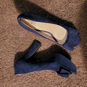 Cato, size 9, deep blue color.